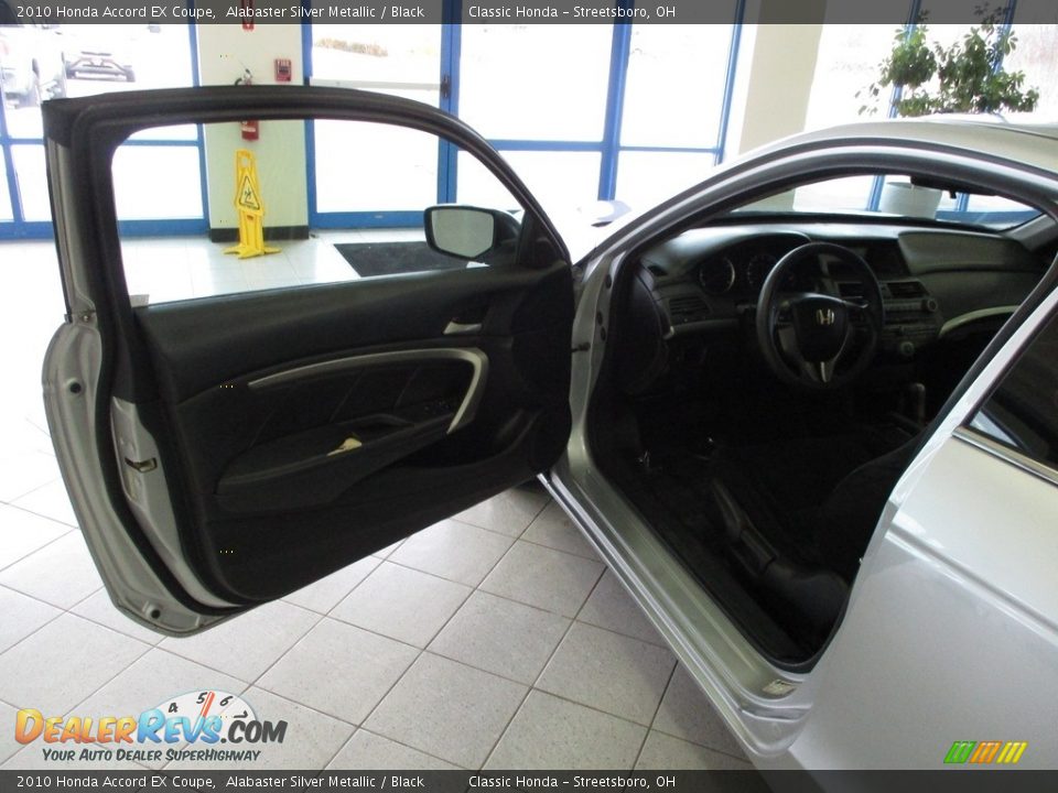2010 Honda Accord EX Coupe Alabaster Silver Metallic / Black Photo #21