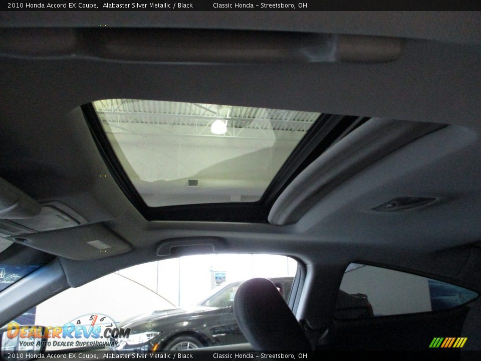 2010 Honda Accord EX Coupe Alabaster Silver Metallic / Black Photo #26