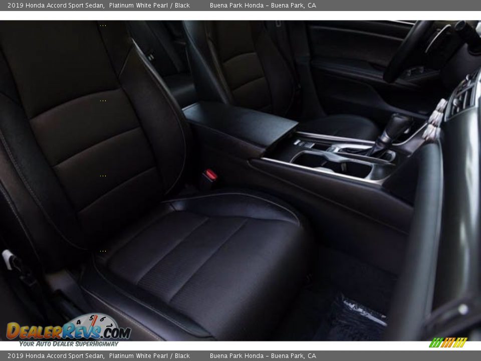 2019 Honda Accord Sport Sedan Platinum White Pearl / Black Photo #25