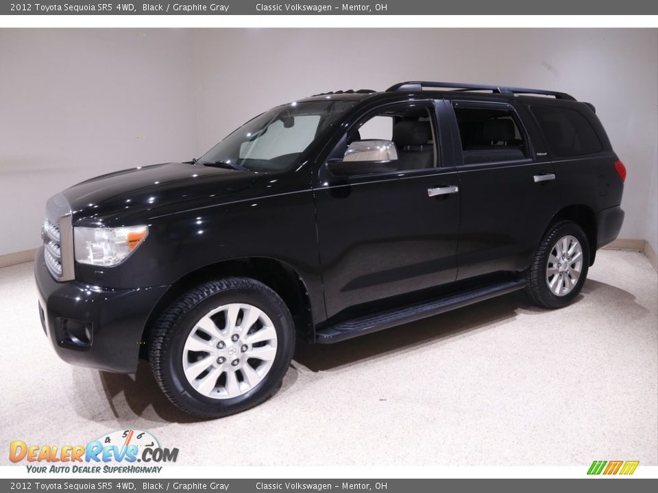 Front 3/4 View of 2012 Toyota Sequoia SR5 4WD Photo #3