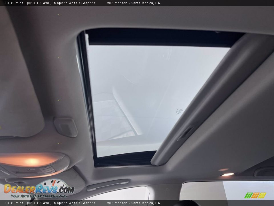 2018 Infiniti QX60 3.5 AWD Majestic White / Graphite Photo #22