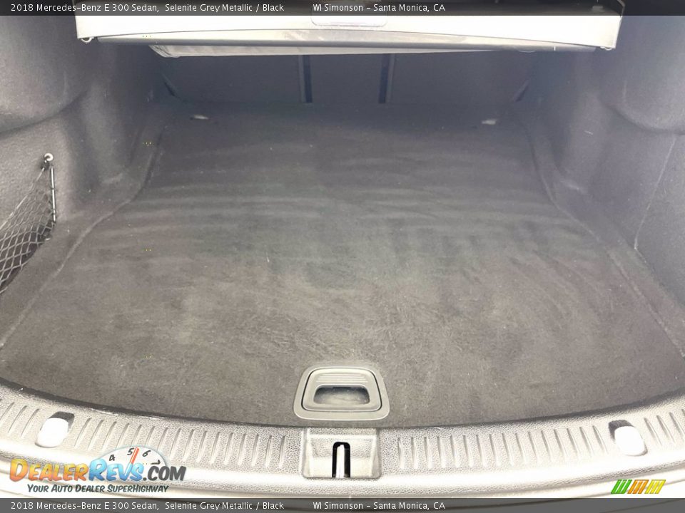 2018 Mercedes-Benz E 300 Sedan Selenite Grey Metallic / Black Photo #25