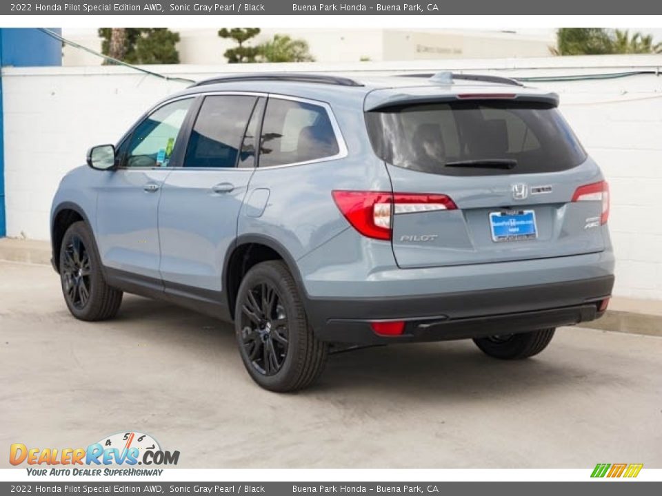 2022 Honda Pilot Special Edition AWD Sonic Gray Pearl / Black Photo #2