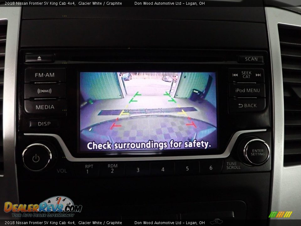 2018 Nissan Frontier SV King Cab 4x4 Glacier White / Graphite Photo #3