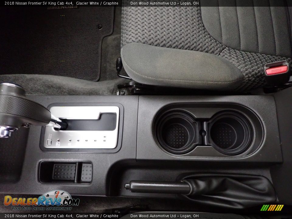 2018 Nissan Frontier SV King Cab 4x4 Glacier White / Graphite Photo #22