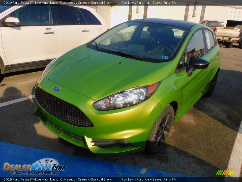 2019 Ford Fiesta ST-Line Hatchback Outrageous Green / Charcoal Black Photo #4