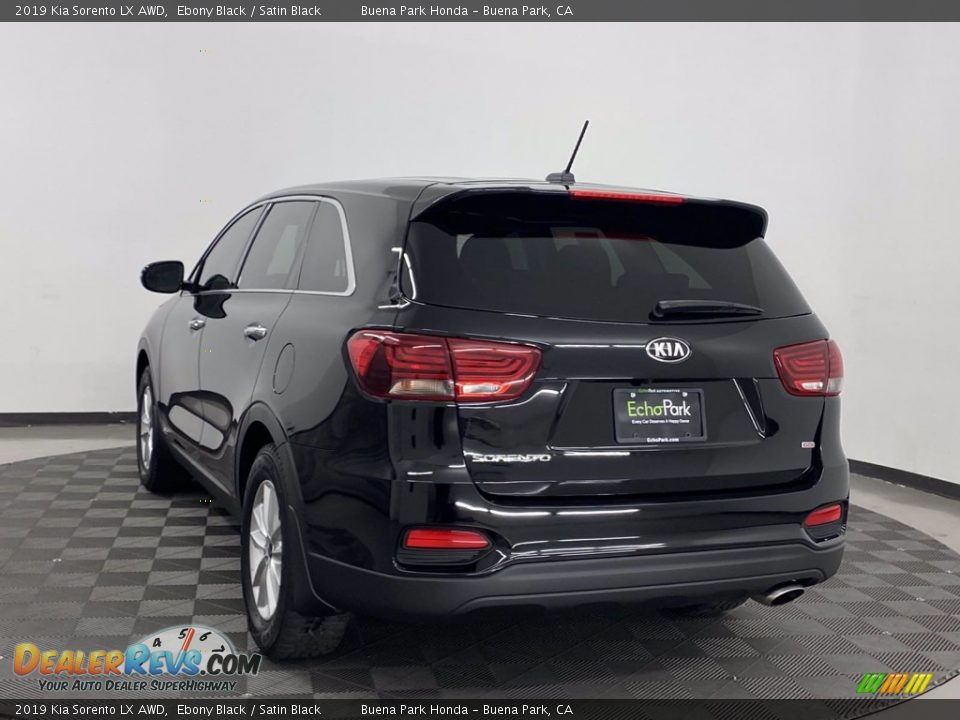 2019 Kia Sorento LX AWD Ebony Black / Satin Black Photo #6