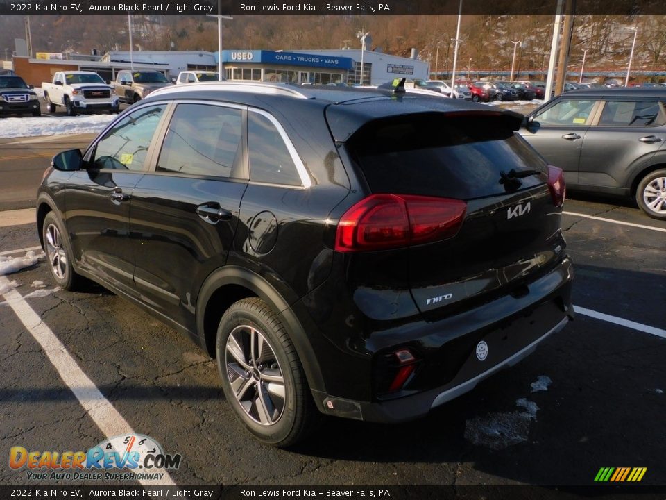 2022 Kia Niro EV Aurora Black Pearl / Light Gray Photo #5