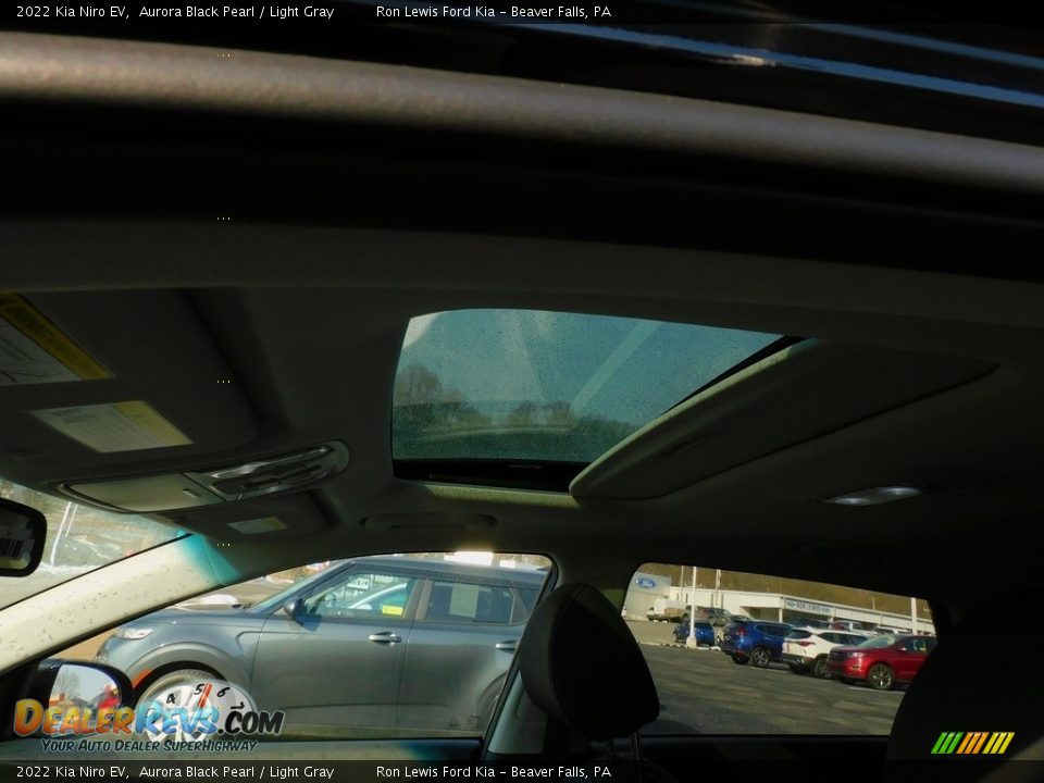 2022 Kia Niro EV Aurora Black Pearl / Light Gray Photo #15