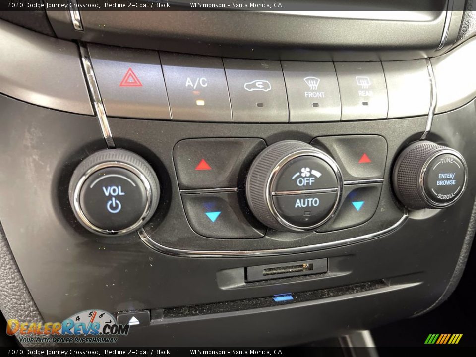 Controls of 2020 Dodge Journey Crossroad Photo #19