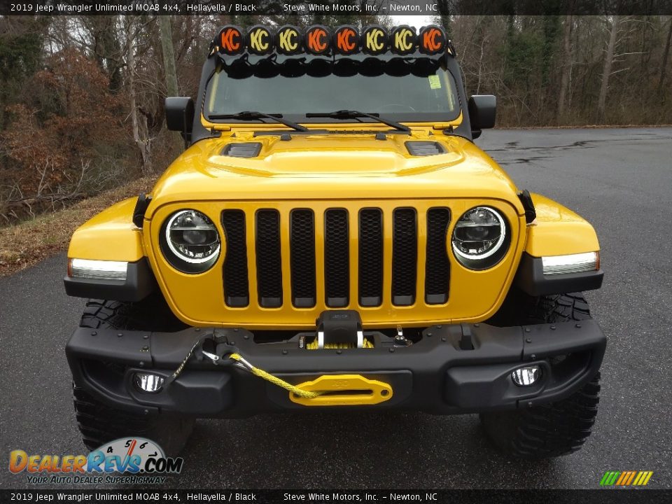 2019 Jeep Wrangler Unlimited MOAB 4x4 Hellayella / Black Photo #3