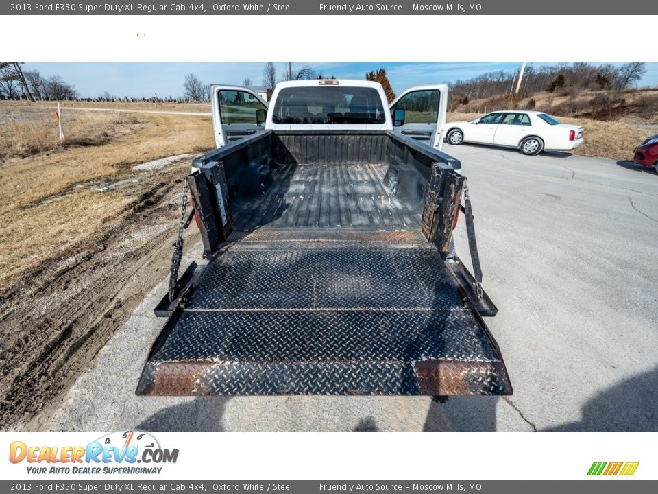 2013 Ford F350 Super Duty XL Regular Cab 4x4 Oxford White / Steel Photo #20