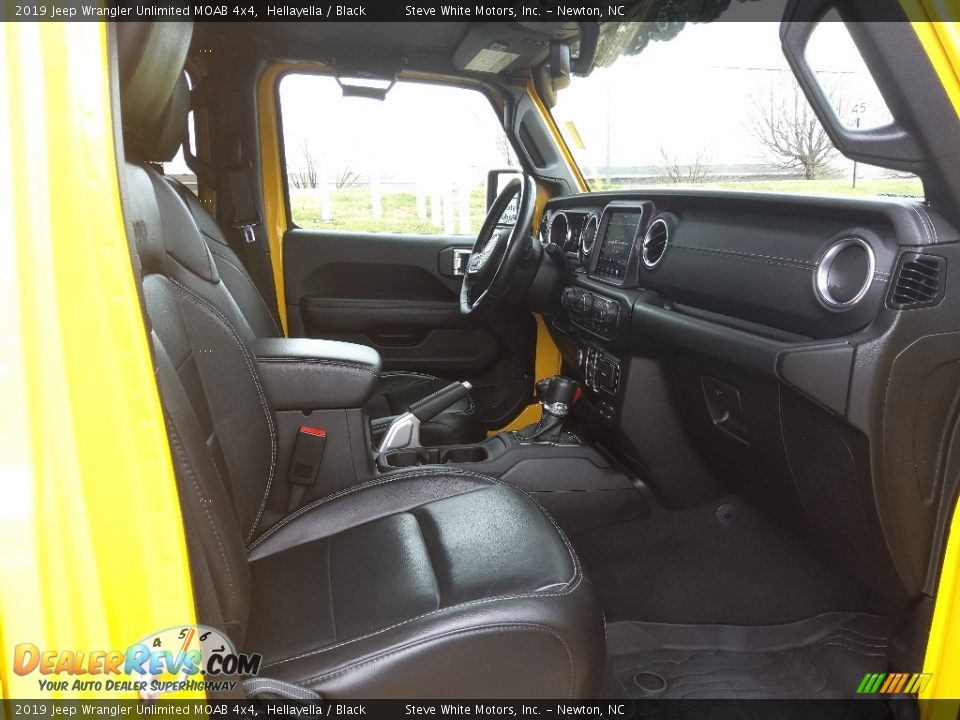 2019 Jeep Wrangler Unlimited MOAB 4x4 Hellayella / Black Photo #20