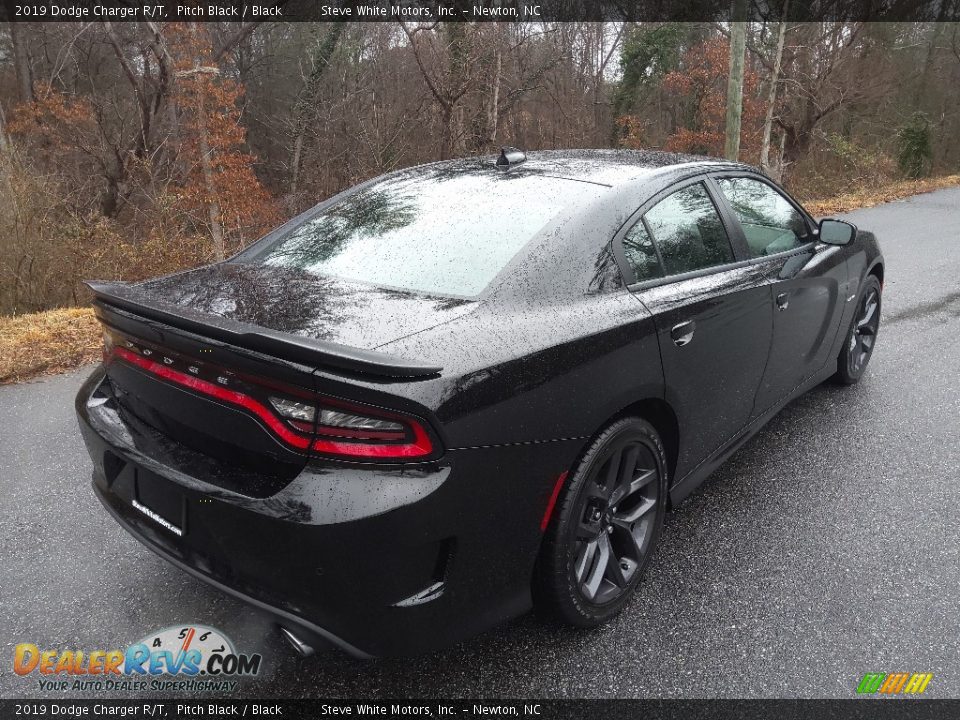 2019 Dodge Charger R/T Pitch Black / Black Photo #7