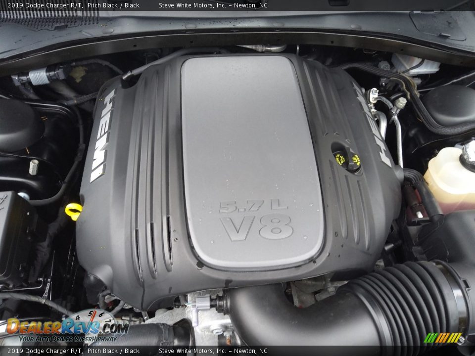 2019 Dodge Charger R/T 5.7 Liter HEMI OHV 16-Valve VVT MDS V8 Engine Photo #11