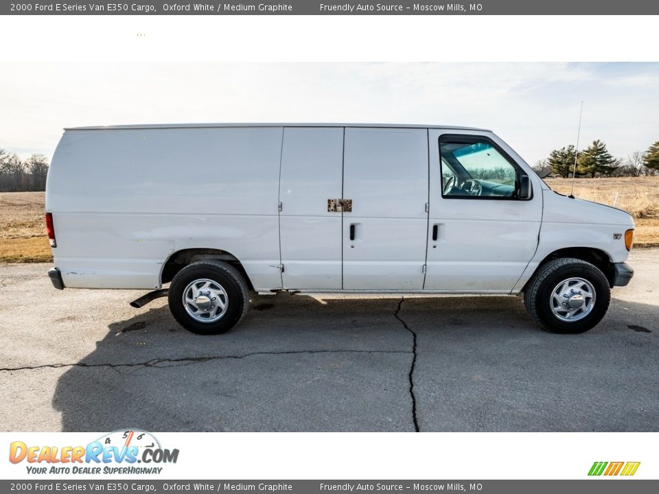 2000 Ford E Series Van E350 Cargo Oxford White / Medium Graphite Photo #3