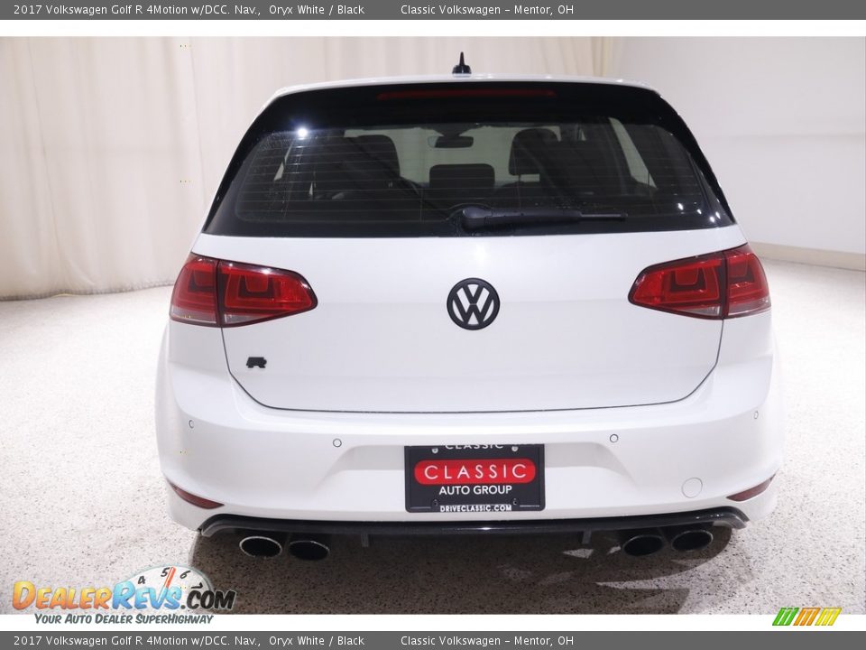 2017 Volkswagen Golf R 4Motion w/DCC. Nav. Oryx White / Black Photo #19
