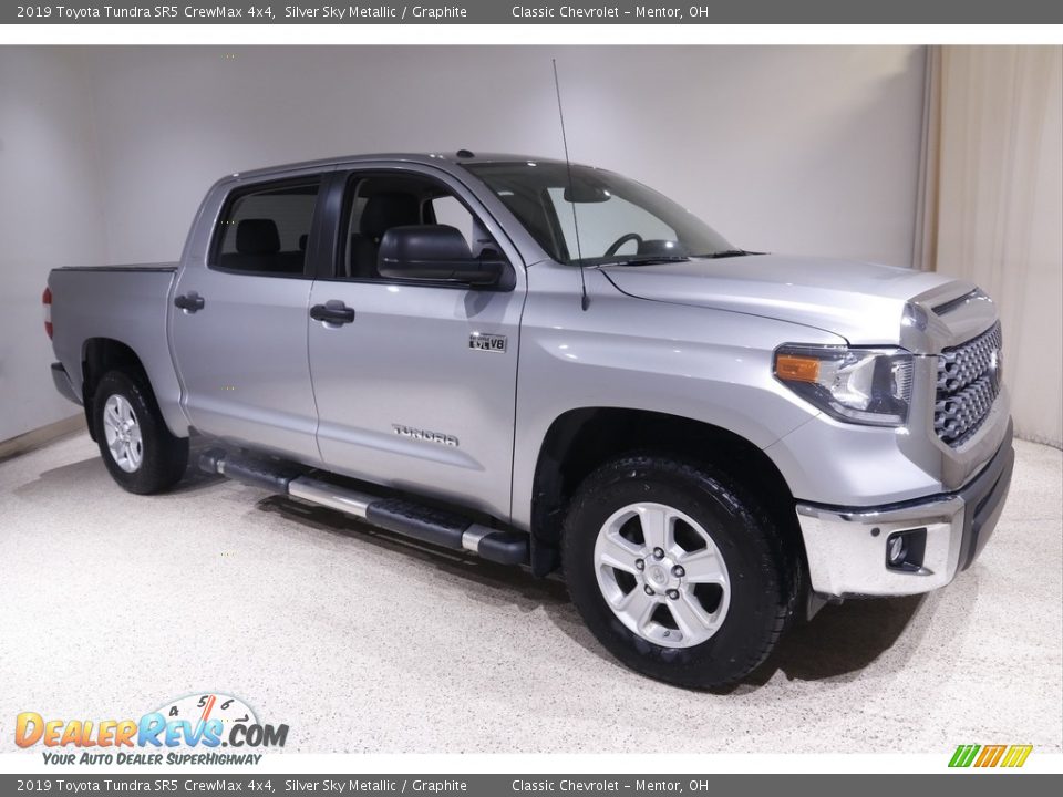 2019 Toyota Tundra SR5 CrewMax 4x4 Silver Sky Metallic / Graphite Photo #1