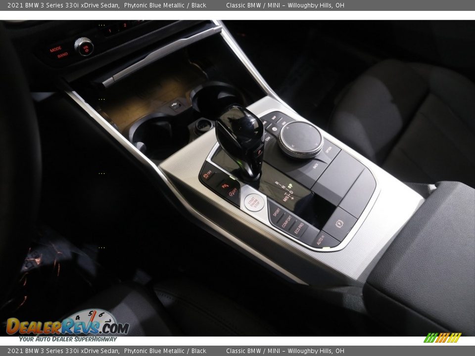 2021 BMW 3 Series 330i xDrive Sedan Shifter Photo #16