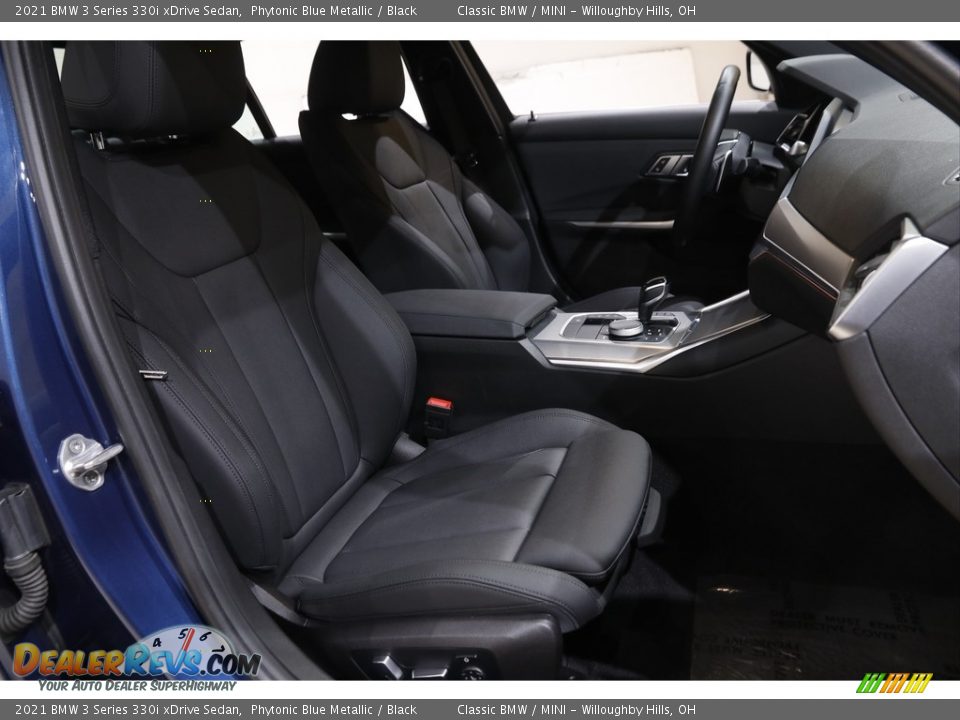 Front Seat of 2021 BMW 3 Series 330i xDrive Sedan Photo #18