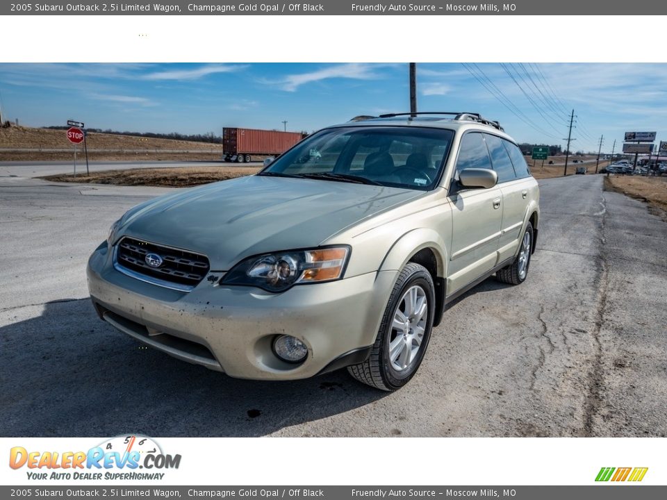 2005 Subaru Outback 2.5i Limited Wagon Champagne Gold Opal / Off Black Photo #8