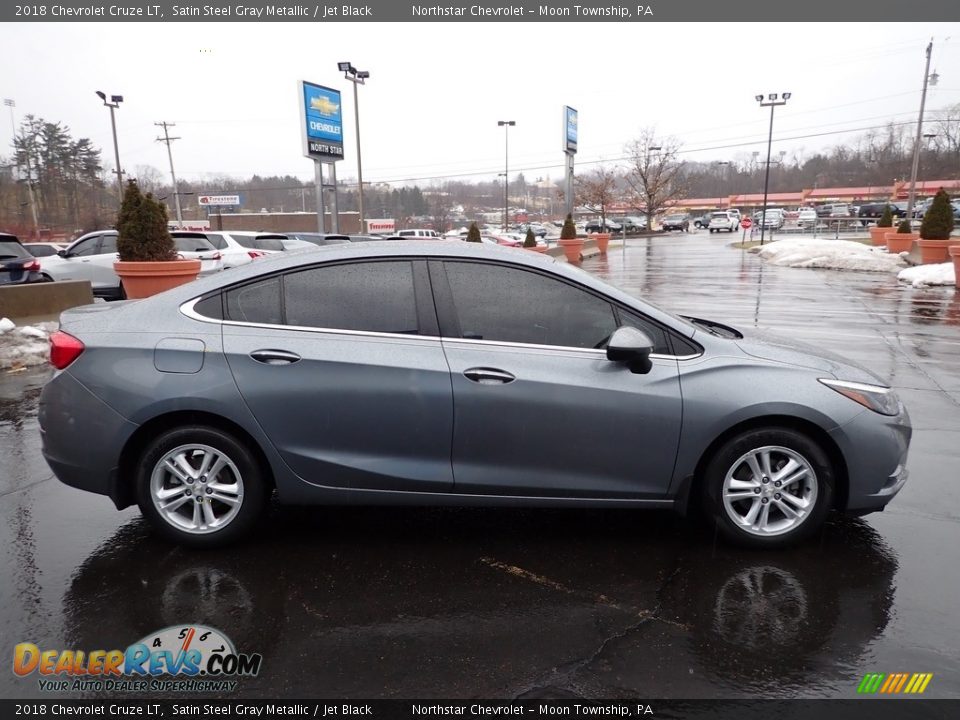 2018 Chevrolet Cruze LT Satin Steel Gray Metallic / Jet Black Photo #10