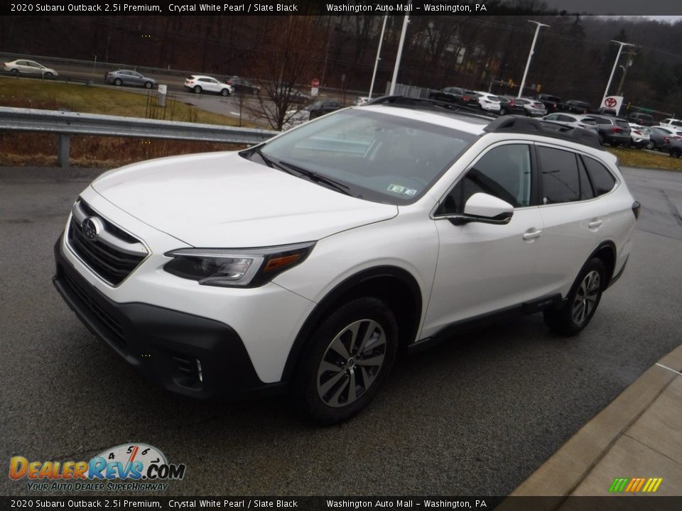 2020 Subaru Outback 2.5i Premium Crystal White Pearl / Slate Black Photo #12