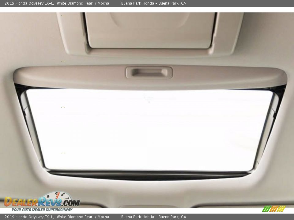 2019 Honda Odyssey EX-L White Diamond Pearl / Mocha Photo #19