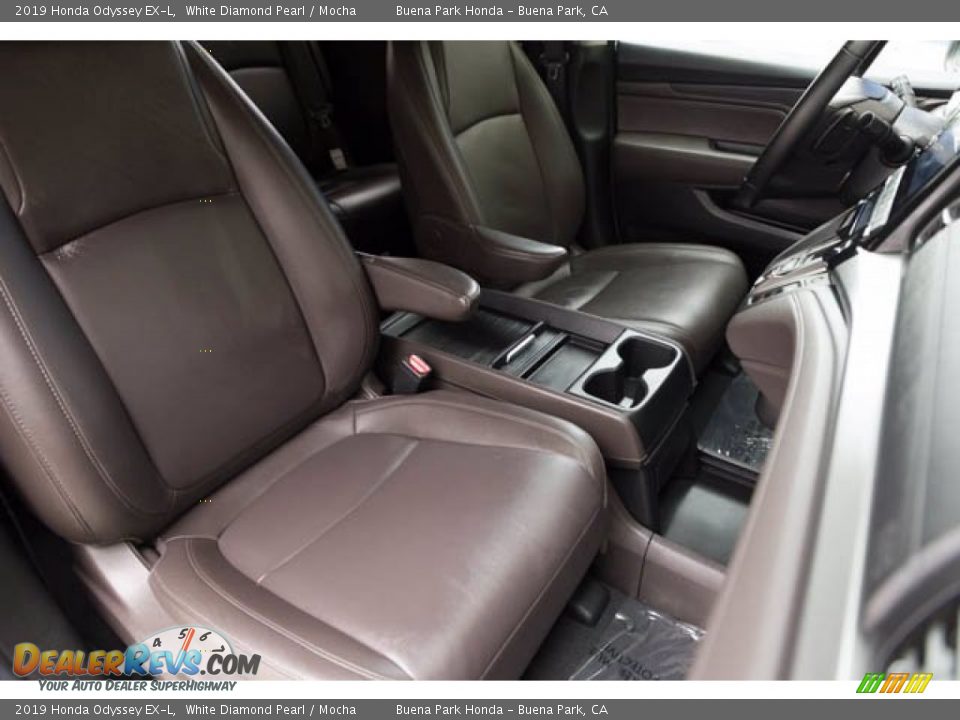 2019 Honda Odyssey EX-L White Diamond Pearl / Mocha Photo #28