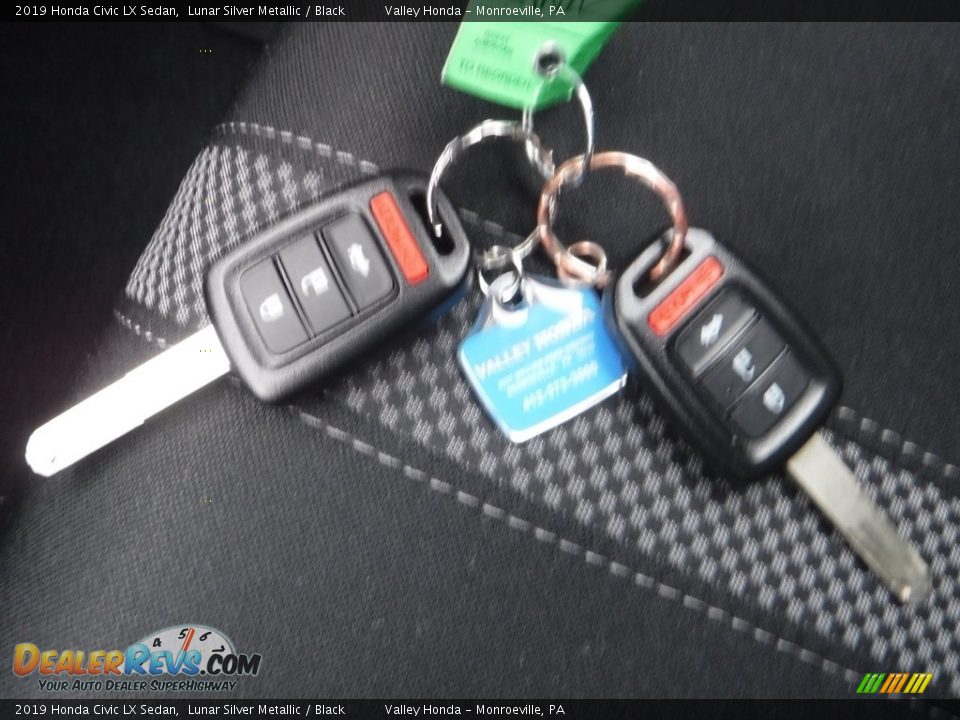 2019 Honda Civic LX Sedan Lunar Silver Metallic / Black Photo #24