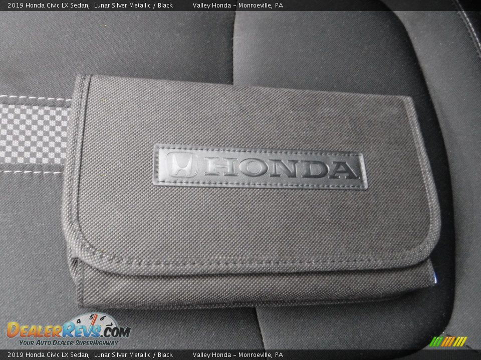 2019 Honda Civic LX Sedan Lunar Silver Metallic / Black Photo #25