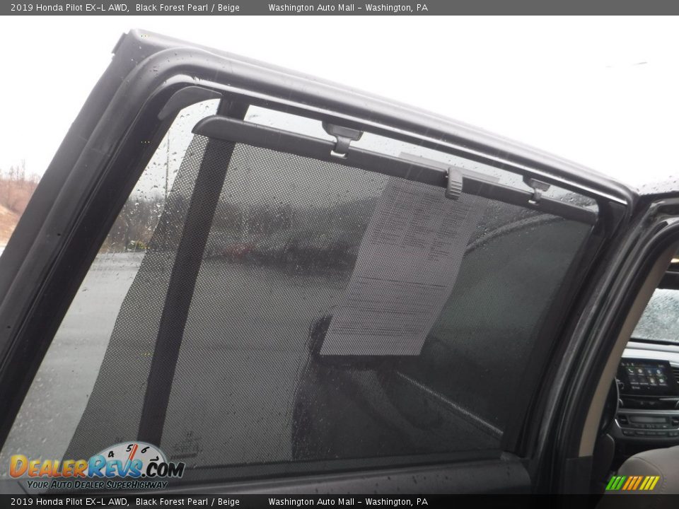 2019 Honda Pilot EX-L AWD Black Forest Pearl / Beige Photo #26