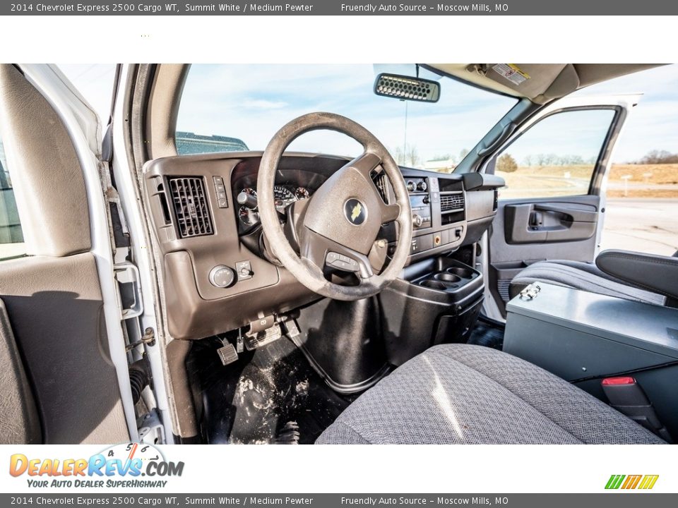 2014 Chevrolet Express 2500 Cargo WT Summit White / Medium Pewter Photo #18
