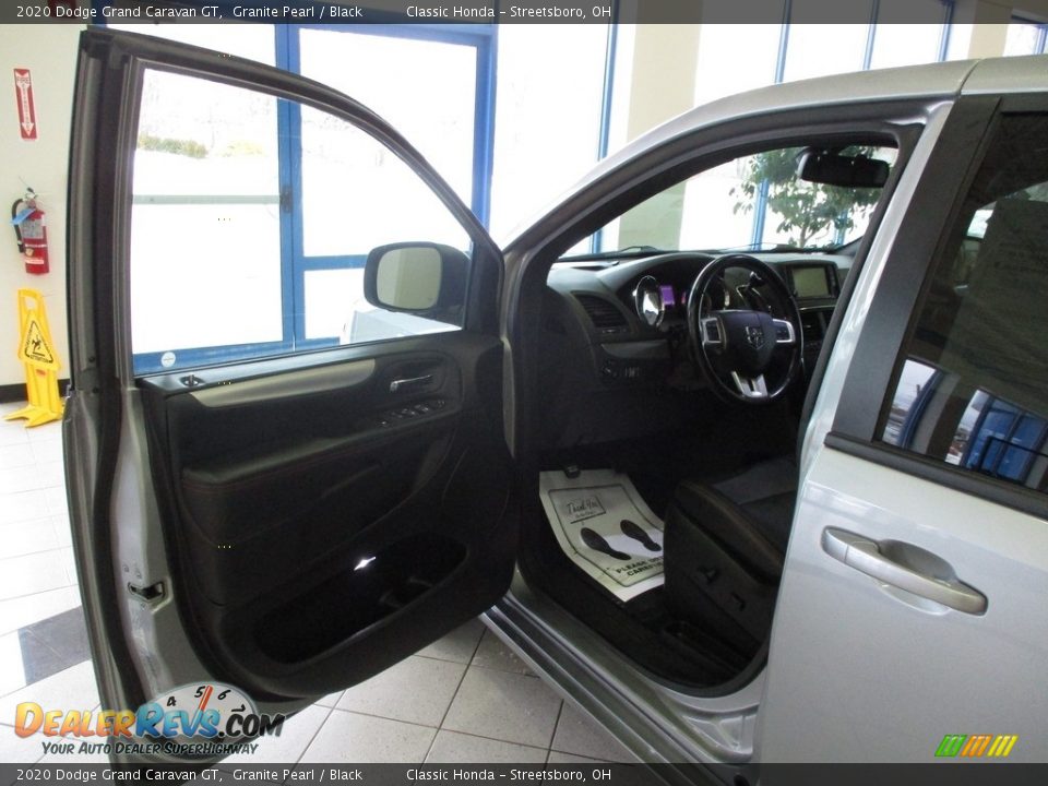 2020 Dodge Grand Caravan GT Granite Pearl / Black Photo #28