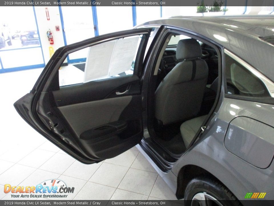 2019 Honda Civic LX Sedan Modern Steel Metallic / Gray Photo #23