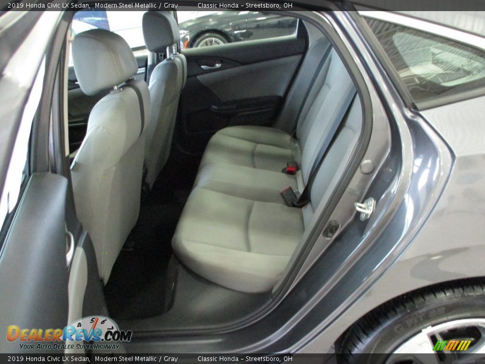 2019 Honda Civic LX Sedan Modern Steel Metallic / Gray Photo #24