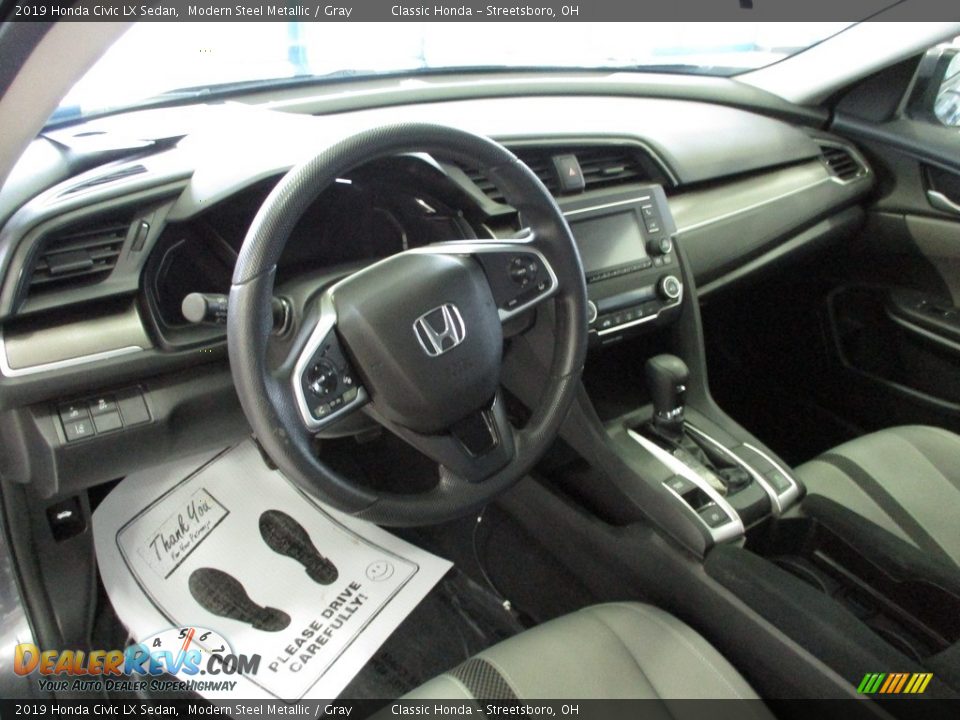 2019 Honda Civic LX Sedan Modern Steel Metallic / Gray Photo #29