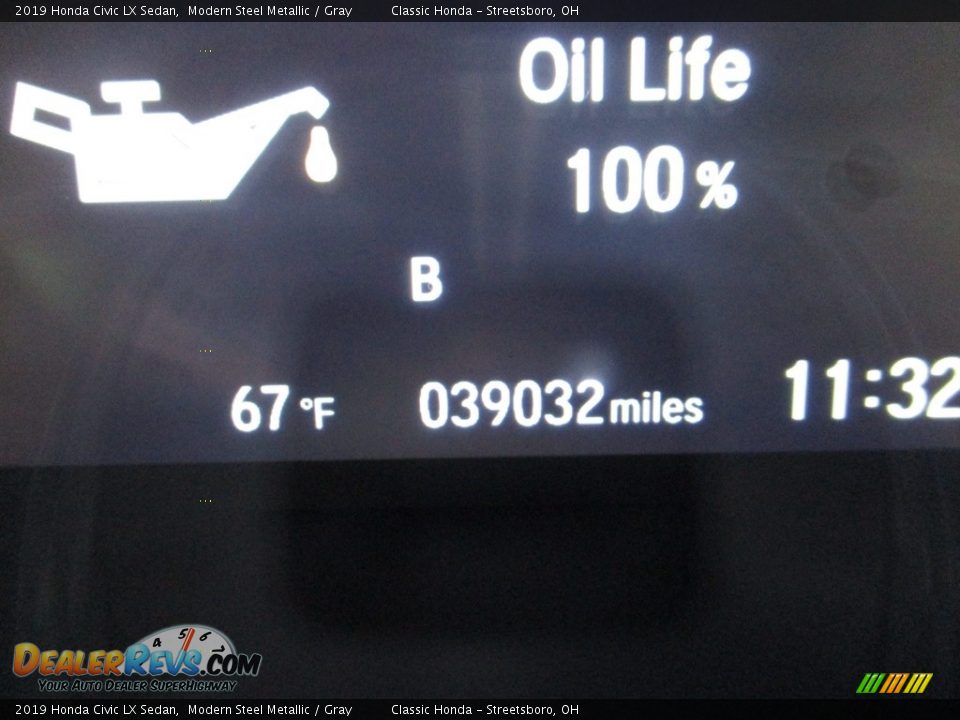 2019 Honda Civic LX Sedan Modern Steel Metallic / Gray Photo #31
