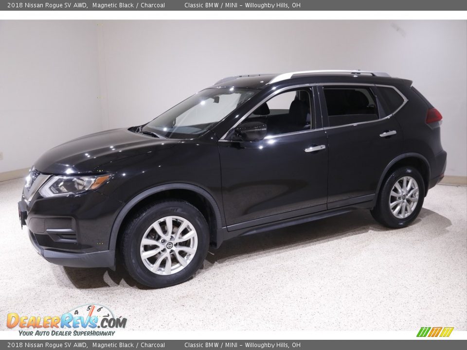 2018 Nissan Rogue SV AWD Magnetic Black / Charcoal Photo #3