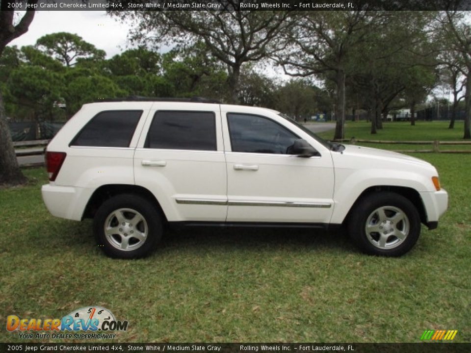 2005 Jeep Grand Cherokee Limited 4x4 Stone White / Medium Slate Gray Photo #24