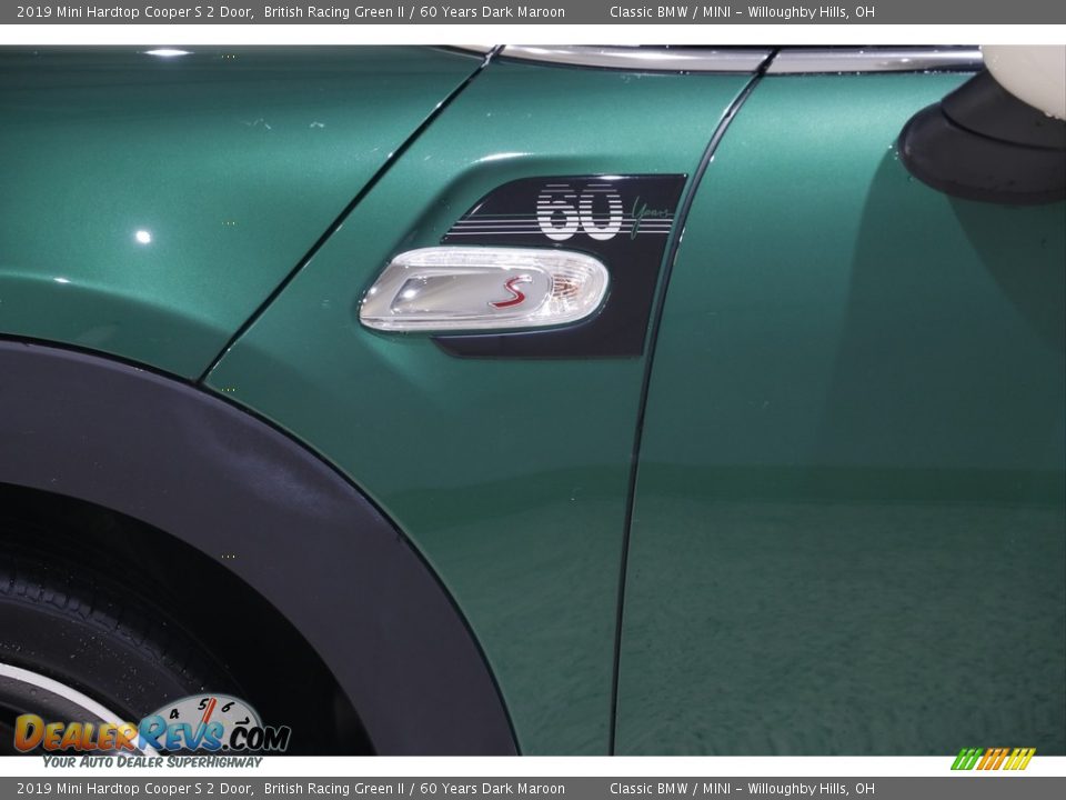 2019 Mini Hardtop Cooper S 2 Door British Racing Green II / 60 Years Dark Maroon Photo #4