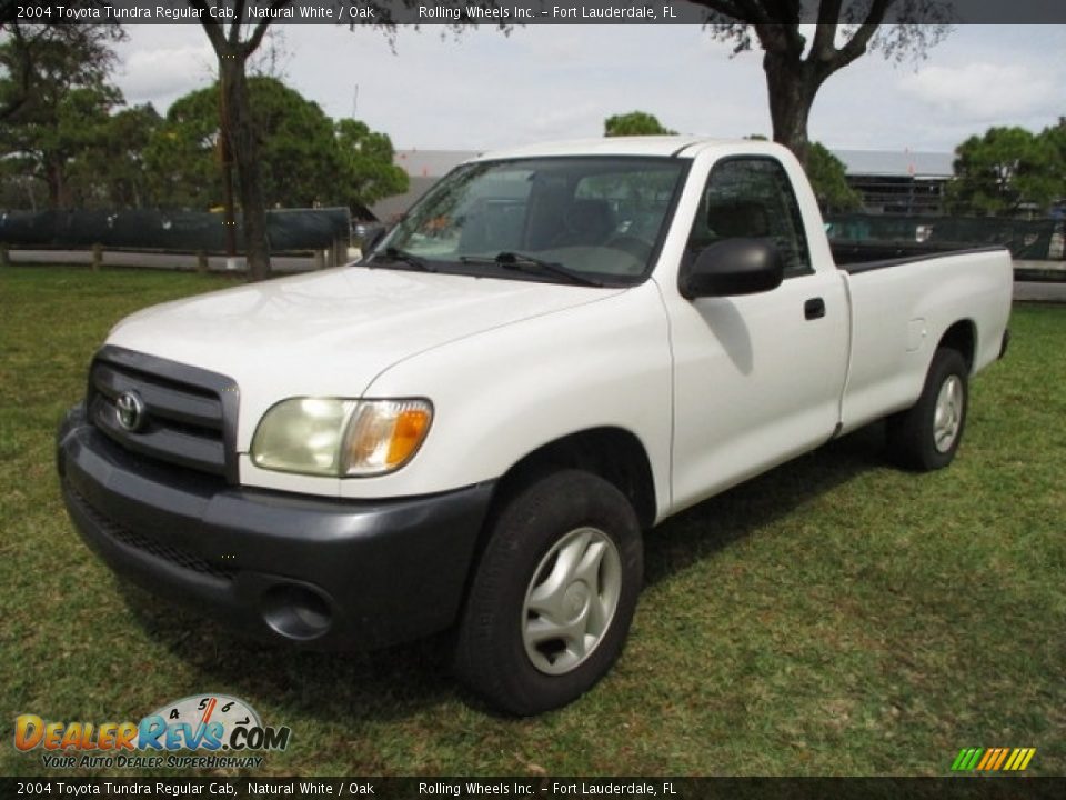 Front 3/4 View of 2004 Toyota Tundra Regular Cab Photo #13