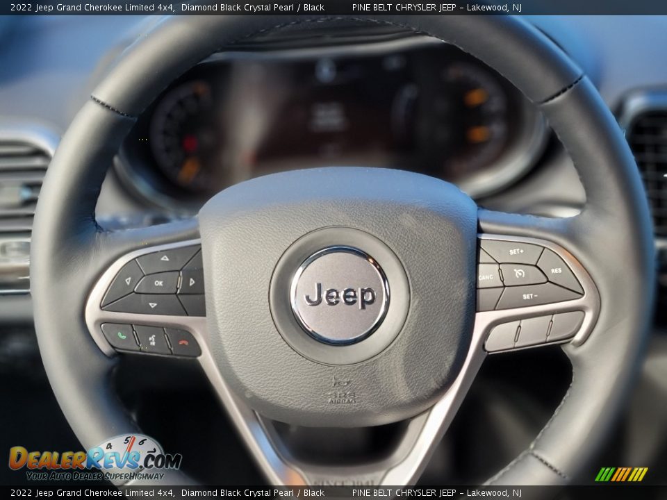 2022 Jeep Grand Cherokee Limited 4x4 Diamond Black Crystal Pearl / Black Photo #12