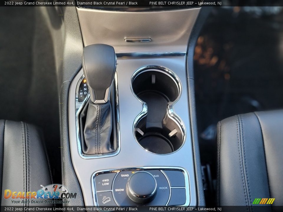 2022 Jeep Grand Cherokee Limited 4x4 Diamond Black Crystal Pearl / Black Photo #13