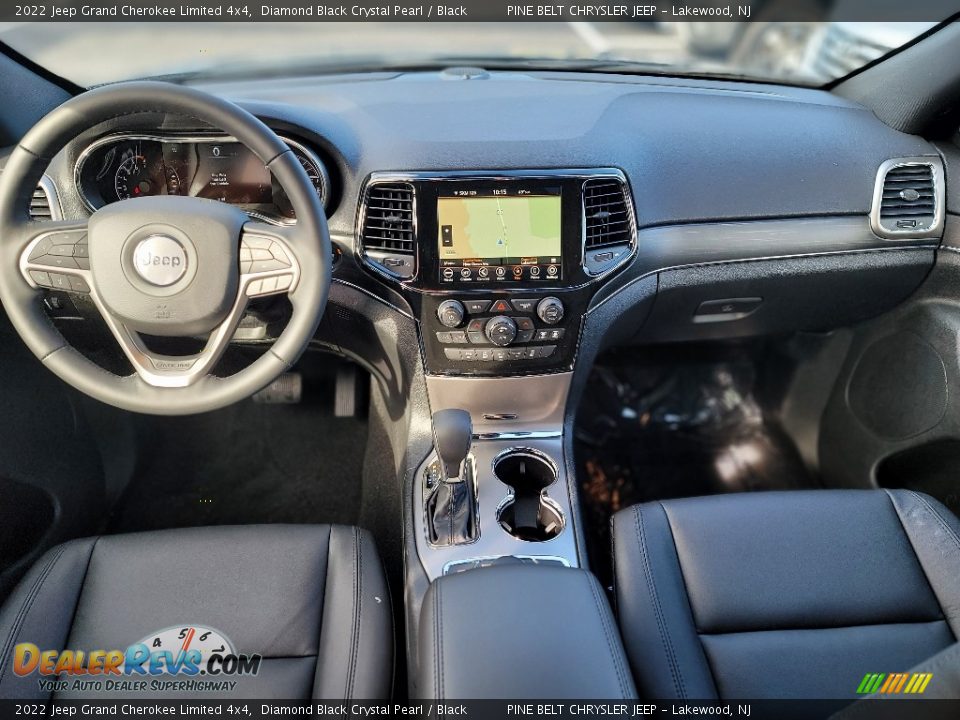 2022 Jeep Grand Cherokee Limited 4x4 Diamond Black Crystal Pearl / Black Photo #14