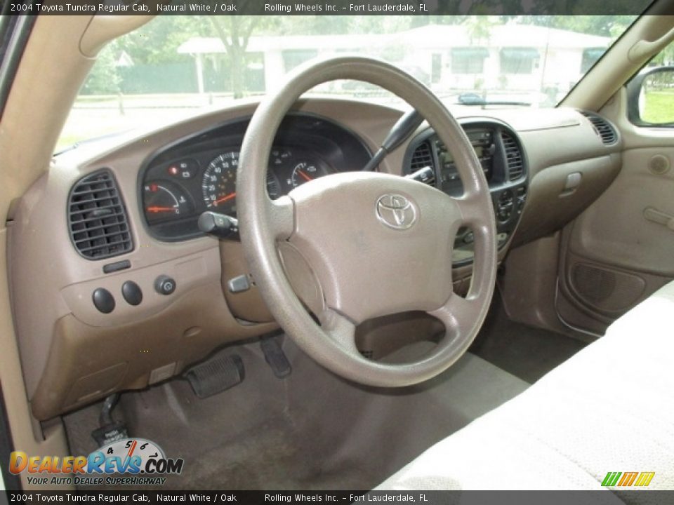 Dashboard of 2004 Toyota Tundra Regular Cab Photo #21