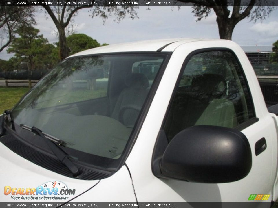 2004 Toyota Tundra Regular Cab Natural White / Oak Photo #23