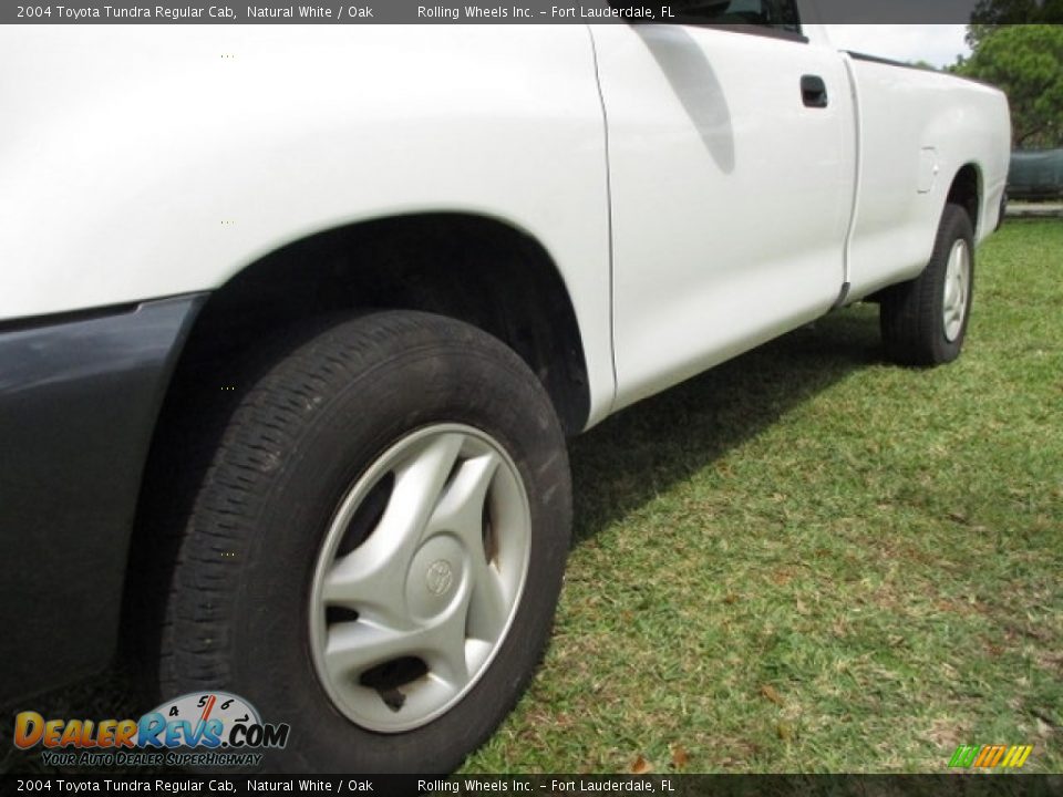 2004 Toyota Tundra Regular Cab Natural White / Oak Photo #25