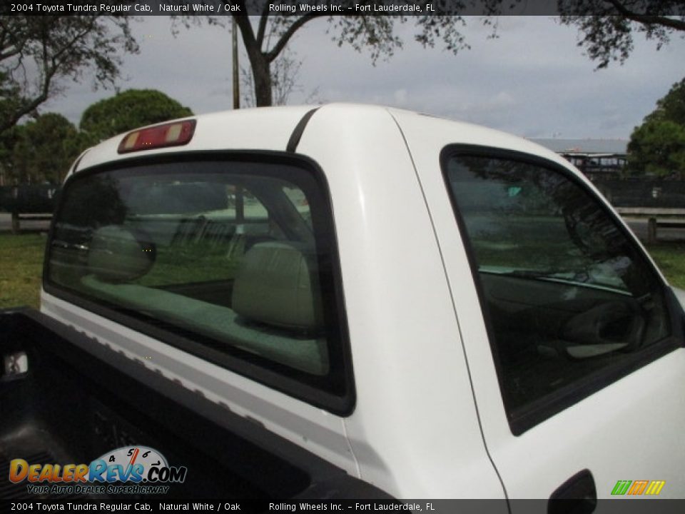 2004 Toyota Tundra Regular Cab Natural White / Oak Photo #33