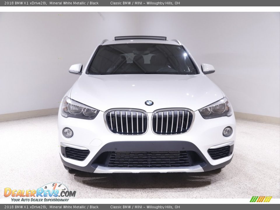 2018 BMW X1 xDrive28i Mineral White Metallic / Black Photo #2